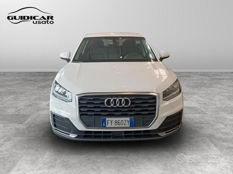 Usata Audi Q2 Business 150 CV (110 kW) 2019 Bianco SUV