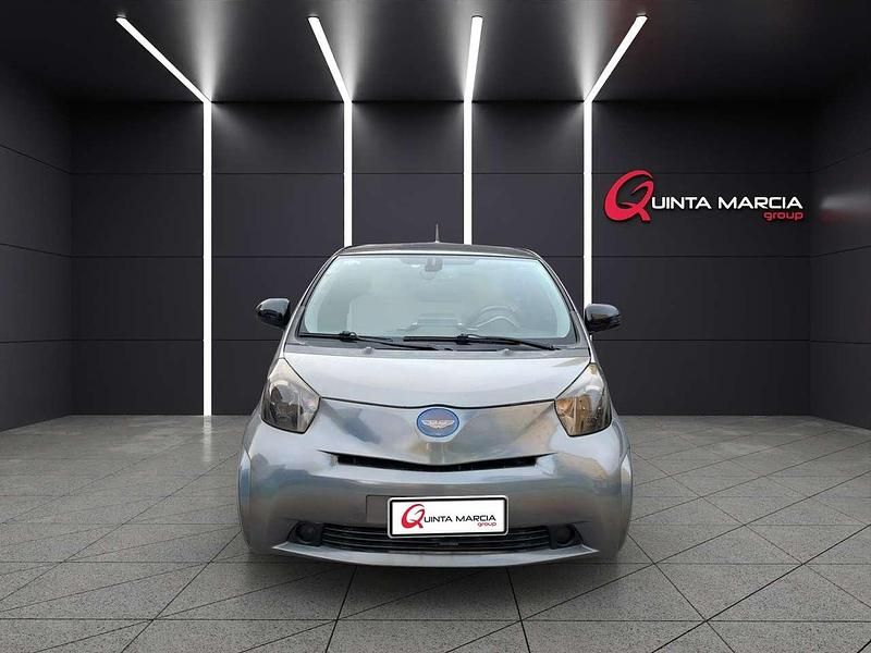 Usata Toyota iQ Style 101 CV (74 kW) 2010 Other Utilitaria