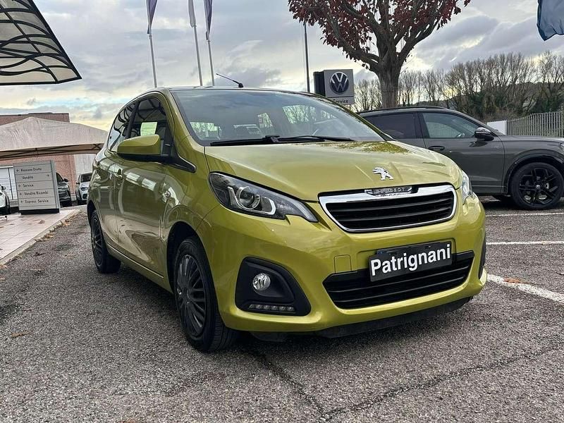 Usata Peugeot 108 Active 72 CV (52 kW) 2020 Giallo metallizzato Utilitaria