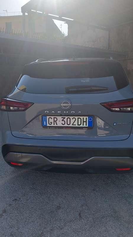 Grigio Usata 2023 Nissan Qashqai N-Connecta SUV | 24.500 € (Ottimo prezzo) - Immagine 1/4
