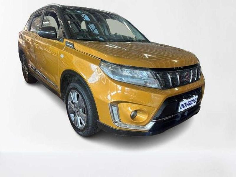 Arancione Usata 2021 Suzuki Vitara Cool SUV | 16.900 € (Cara) - Immagine 1/4