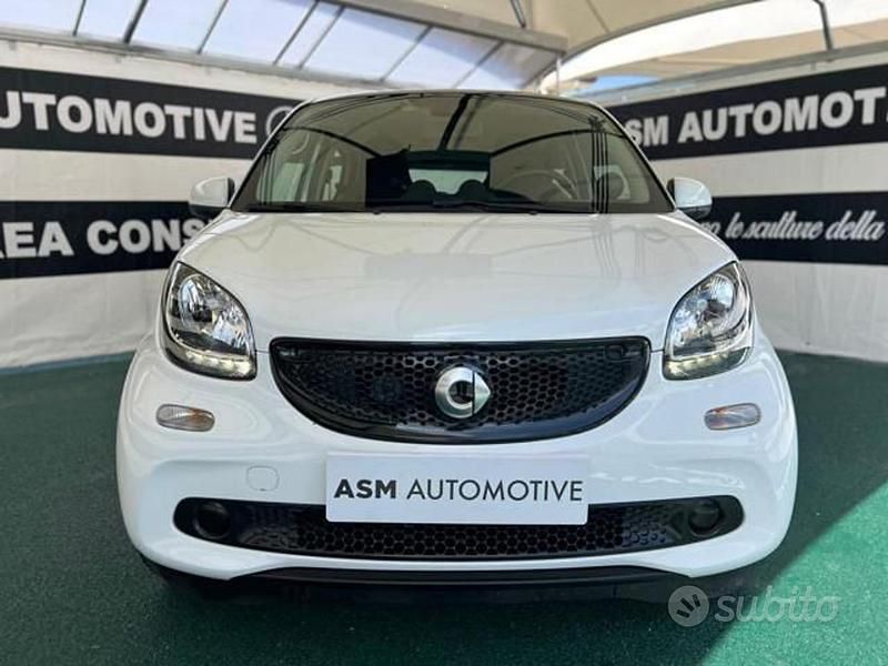Usata Smart ForFour Passion 2016 Bianco Utilitaria