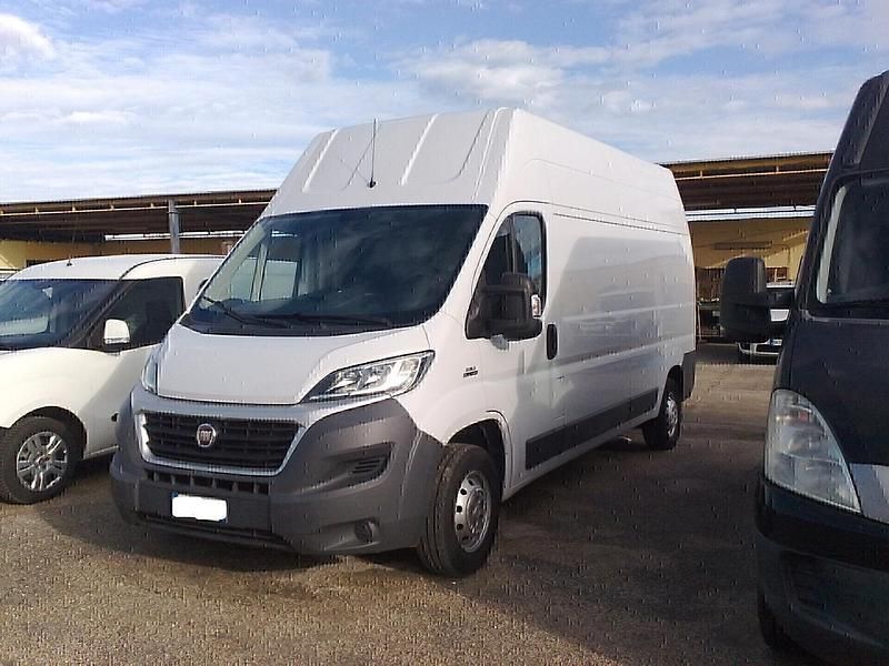 Bianco Usata 2016 Fiat Ducato Furgone | 13.900 € (Ottimo prezzo) - Immagine 1/4