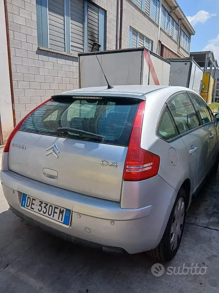 Usata Citroën C4 88 CV (64 kW) 2006 Berlina