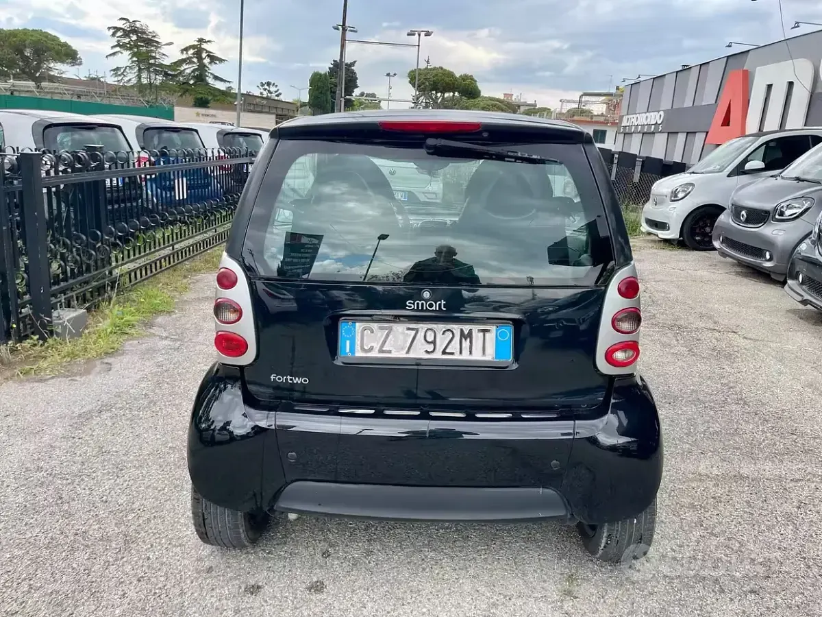Usata Smart ForTwo Coupé Passion 61 CV (44 kW) 2006 Nero Coupé