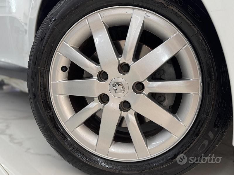 Usata Renault Mégane Coupé Luxe 110 CV (80 kW) 2009 Bianco Coupé