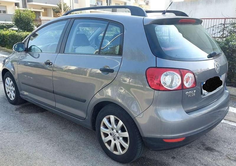 Usata VW Golf Plus Cross 105 CV (77 kW) 2007 Monovolume