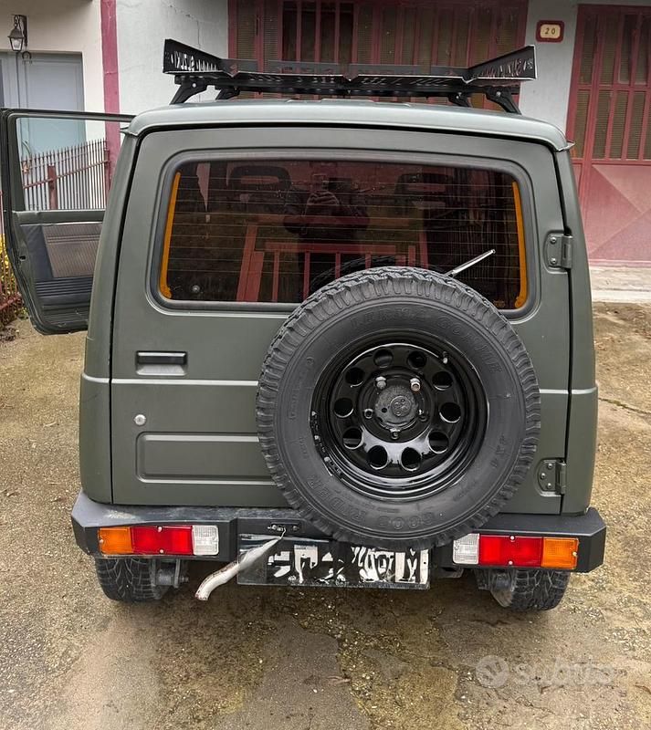 Usata Suzuki Samurai 69 CV (50 kW) 1994 Verde SUV