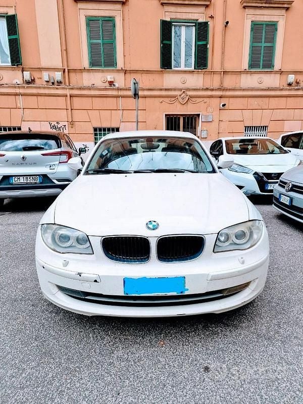 Usata BMW 116 116 CV (85 kW) 2010 Bianco Utilitaria
