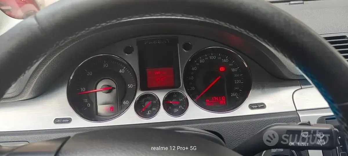 Usata VW Passat 140 CV (102 kW) 2006 Nero Station wagon