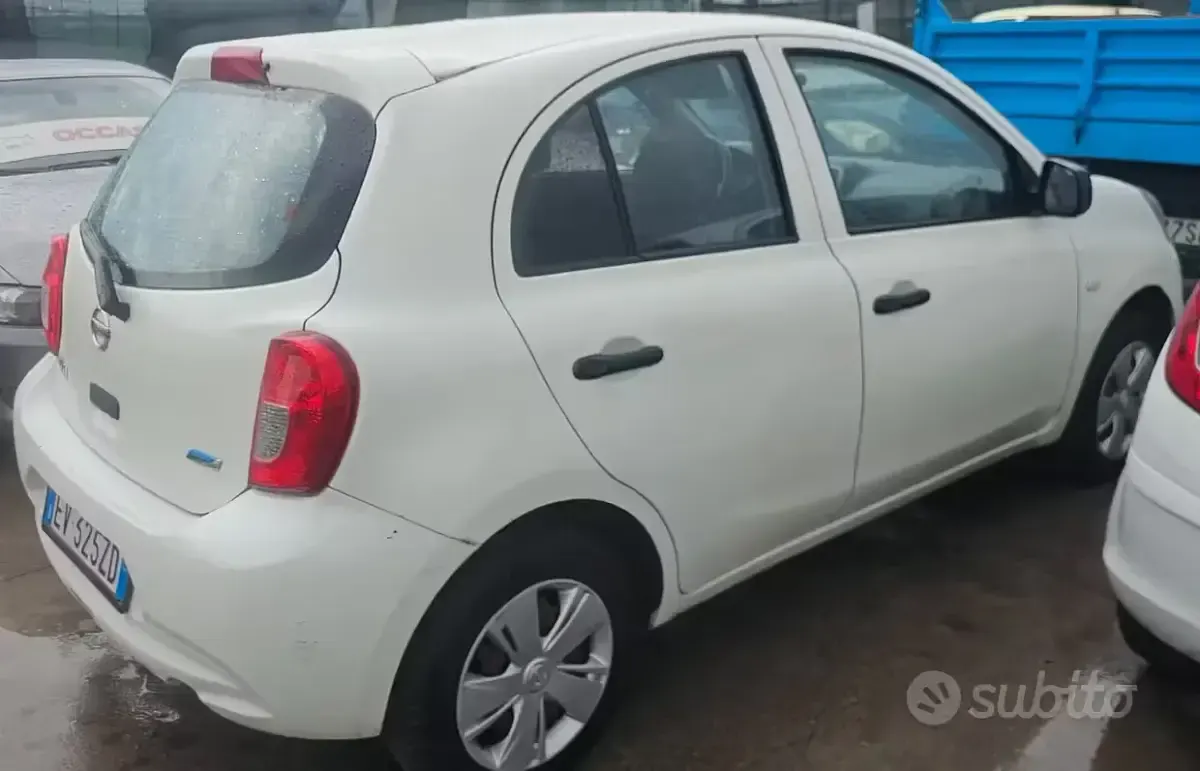 Usata Nissan Micra Visia 80 CV (58 kW) 2014 Bianco Utilitaria