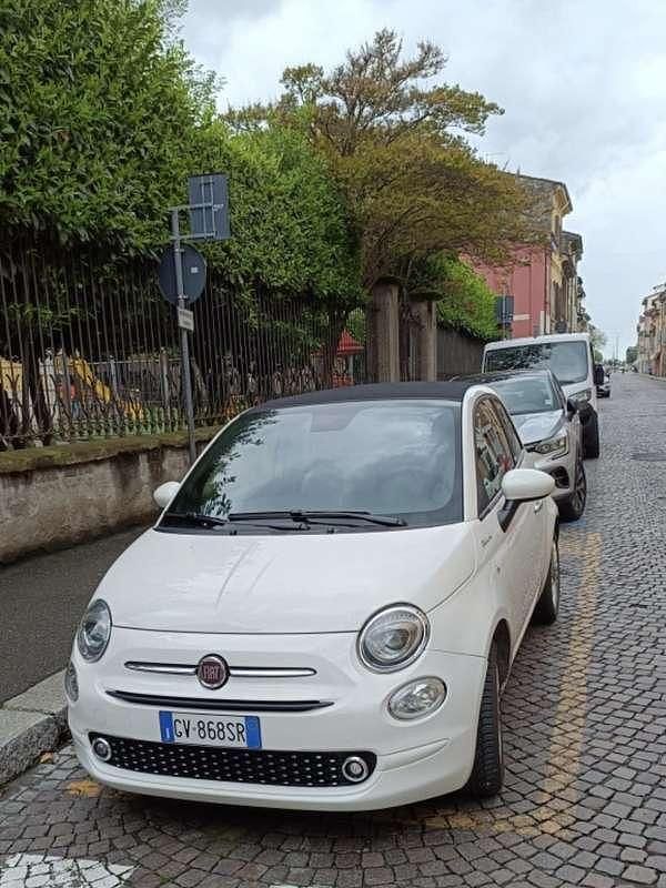 Usata Fiat 500 Dolcevita 69 CV (50 kW) 2022 Utilitaria