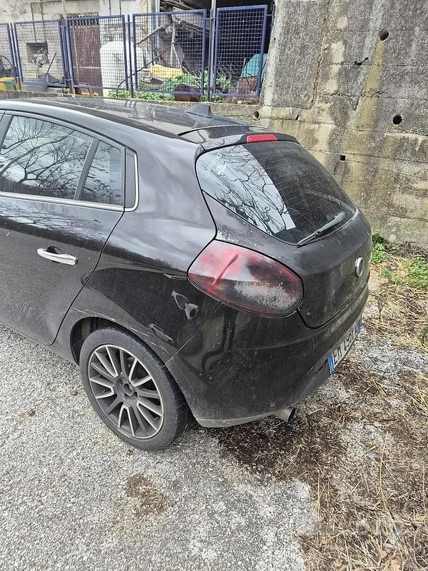 Usata Fiat Bravo 120 CV (88 kW) 2012 Utilitaria