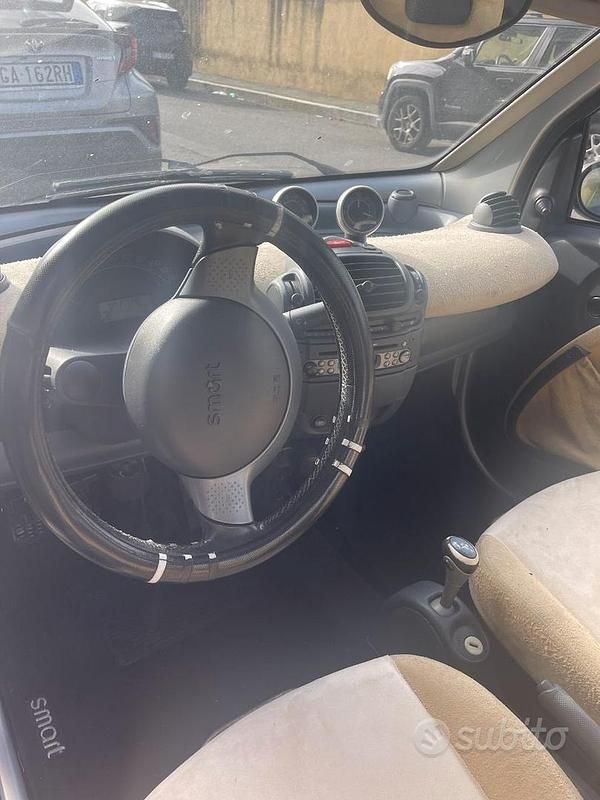Usata Smart ForTwo Coupé Pulse 61 CV (44 kW) 2002 Nero Coupé