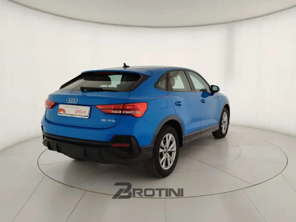 Usata Audi Q3 S-Line 150 CV (110 kW) 2021 Blu/azzurro SUV