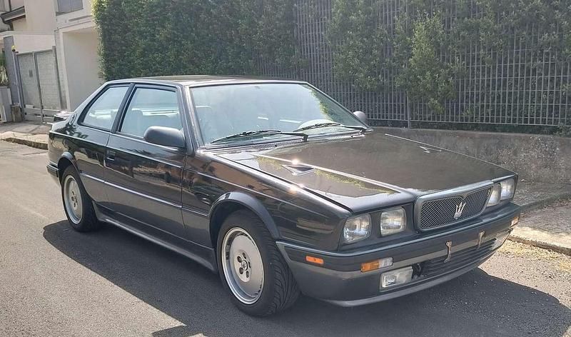 Usata Maserati 224 245 CV (180 kW) 1991 Nero Coupé