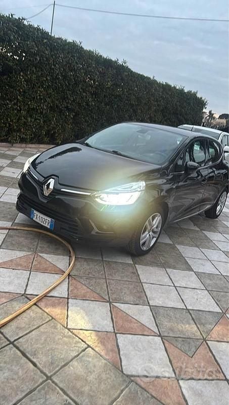 Usata Renault Clio IV 75 CV (55 kW) 2019 Nero Berlina