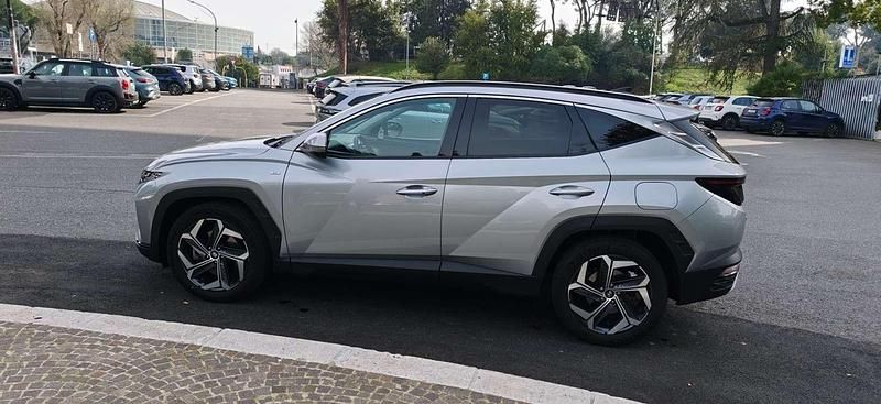 Usata Hyundai Tucson 136 CV (100 kW) 2023 Argento SUV
