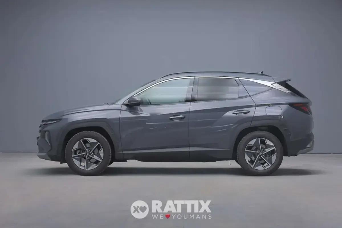 Usata Hyundai Tucson 136 CV (100 kW) 2024 Ecotronic gray SUV