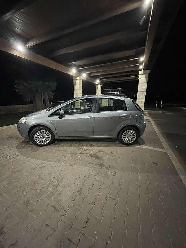 Usata Fiat Punto Evo Dynamic 90 CV (66 kW) 2010 Utilitaria