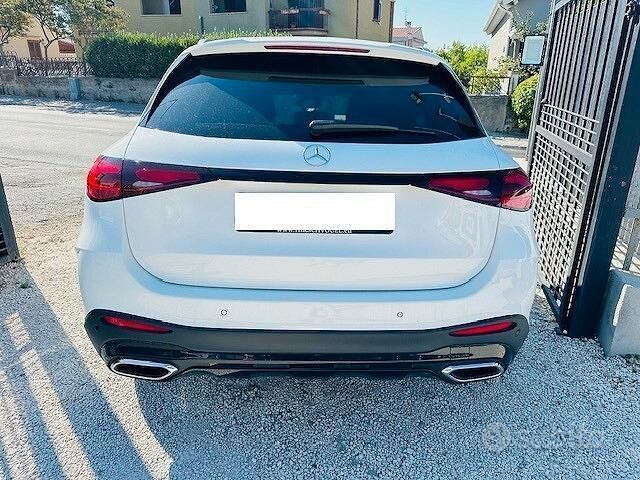 Usata Mercedes GLC220 AMG Line Premium Plus 197 CV (144 kW) 2024 Bianco SUV
