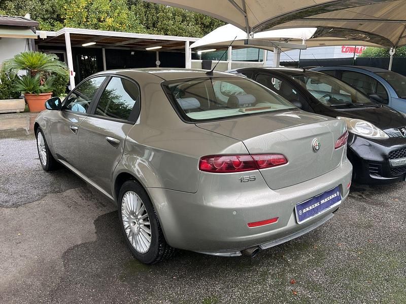 Usata Alfa Romeo 159 185 CV (136 kW) 2006 Grigio