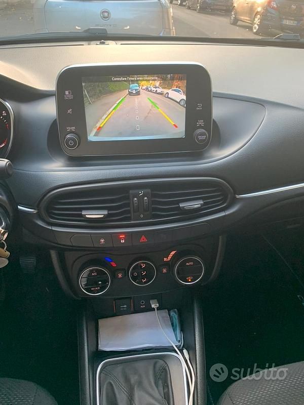 Usata Fiat Tipo 95 CV (69 kW) 2017 Marrone Station wagon