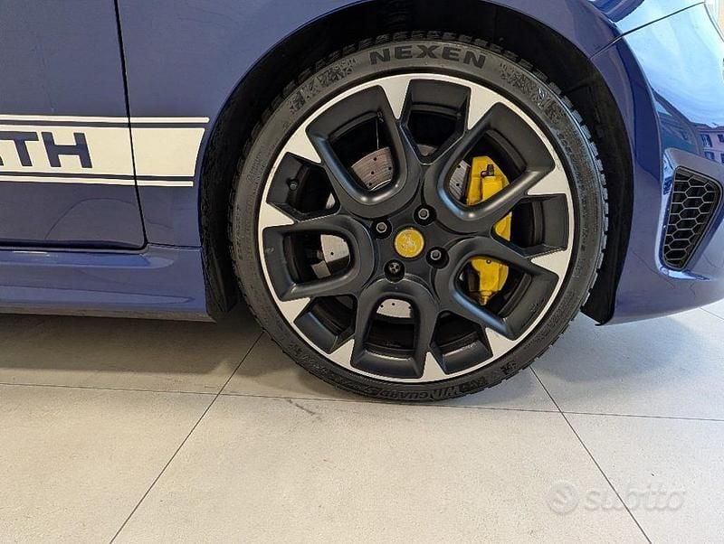 Blu Usata 2021 Abarth 595 Competizione Due volumi | 18.990 € (Ottimo prezzo) - Immagine 1/4