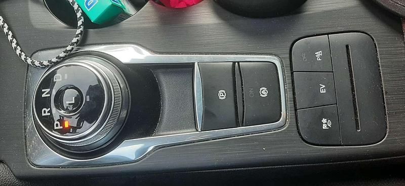 Usata Ford Kuga ST-Line X 224 CV (164 kW) 2021 Nero SUV