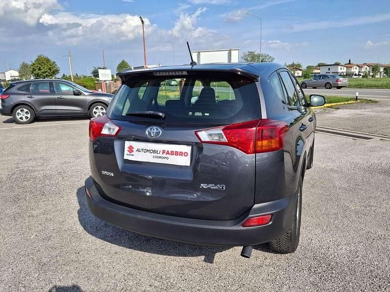 Usata Toyota RAV4 Style 124 CV (91 kW) 2015 Grigio scuro met SUV