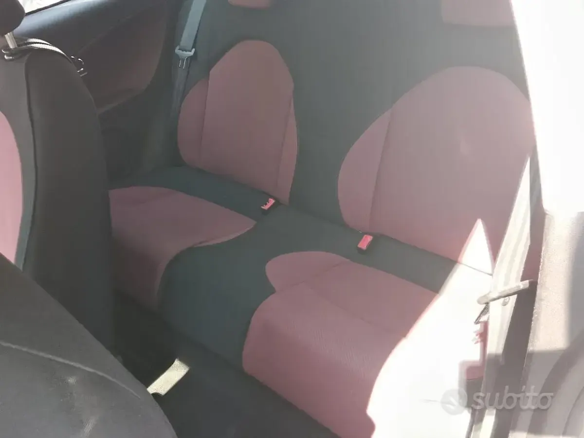 Usata Alfa Romeo MiTo 79 CV (58 kW) 2009 Beige Utilitaria