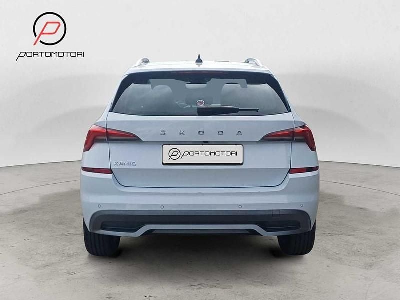 Usado Skoda Kamiq Style 150 CV (110 kW) 2024 Blanco SUV