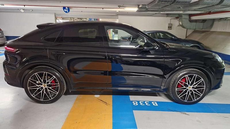 Usata Porsche Cayenne Coupe 354 CV (260 kW) 2024 Nero Coupé