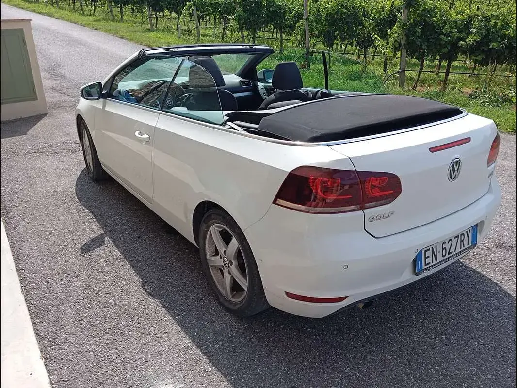 Usata VW Golf Cabriolet 105 CV (77 kW) 2012 Cabrio