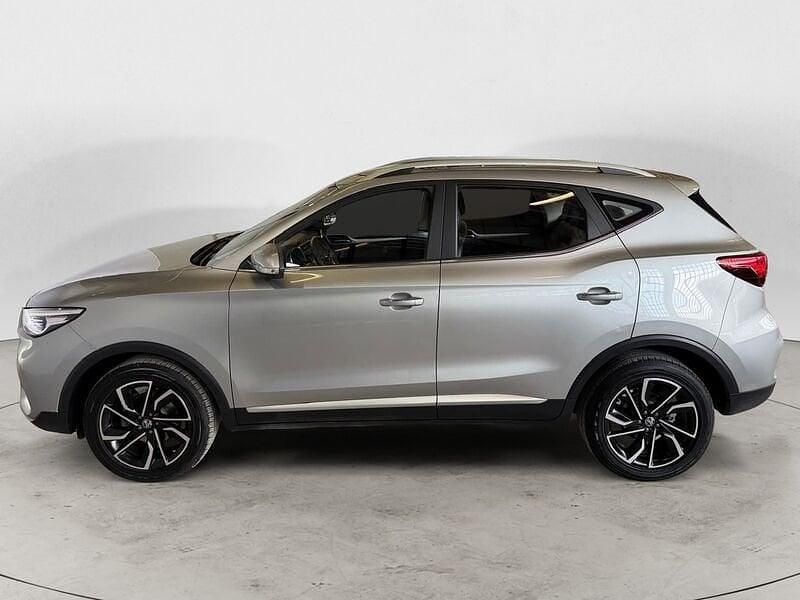 Usata MG ZS Luxury 106 CV (77 kW) 2024 Argento SUV