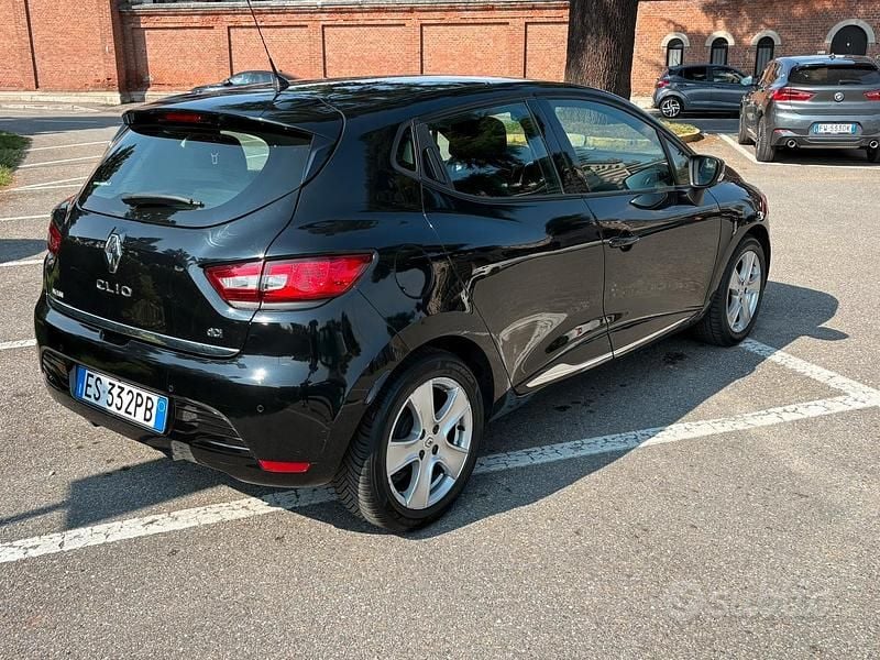 Usata Renault Clio IV 75 CV (55 kW) 2013 Nero Berlina