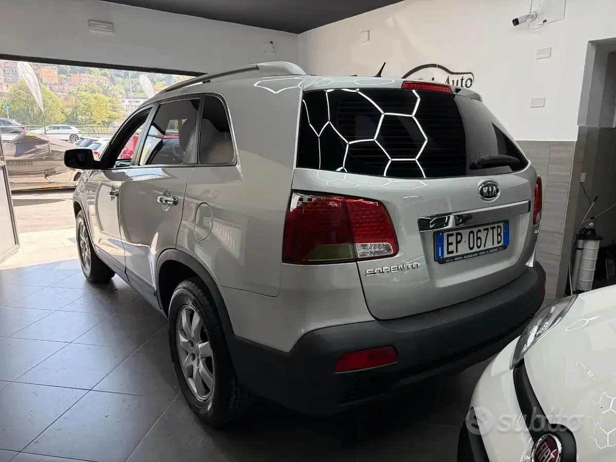 Usata Kia Sorento 197 CV (144 kW) 2013 Grigio SUV