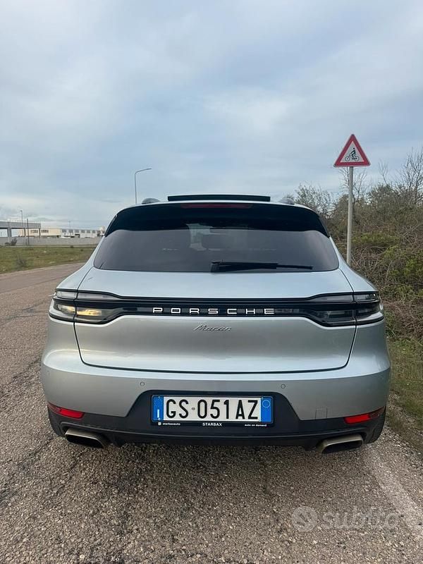Usata Porsche Macan 265 CV (194 kW) 2021 Grigio SUV