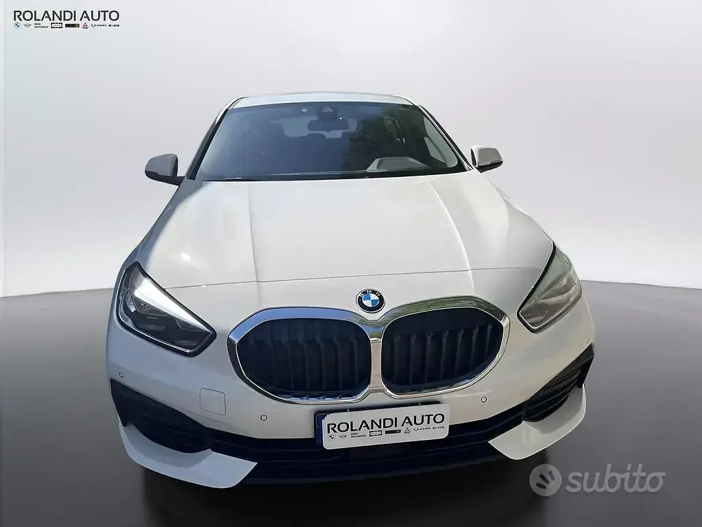 Usata BMW 116 Comfort Edition 116 CV (85 kW) 2021 Bianco Utilitaria