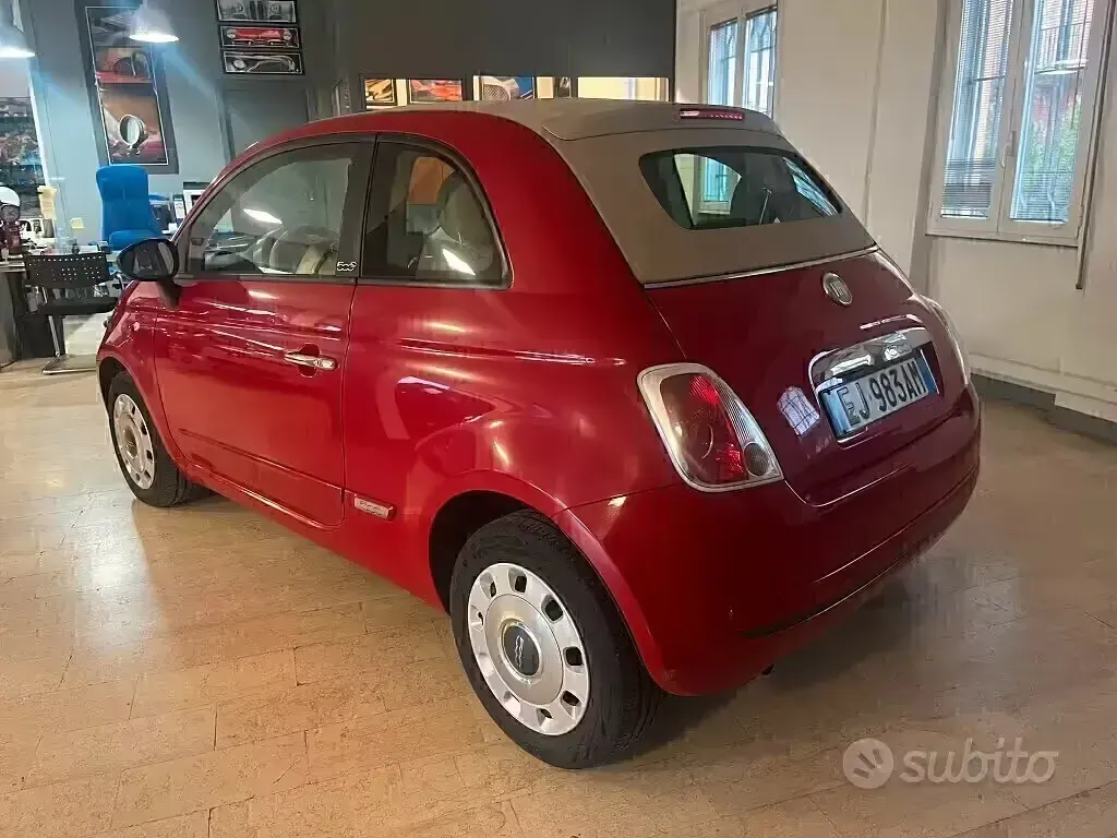 Usata Fiat 500C Pop 69 CV (50 kW) 2011 Rosso Cabrio
