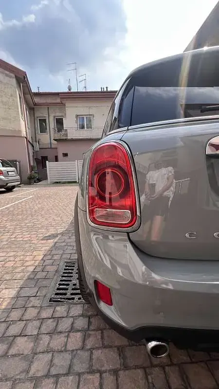 Usata Mini One D Countryman Business 116 CV (85 kW) 2018 Grigio SUV