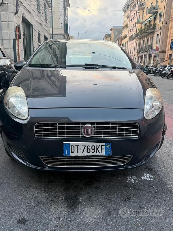 Usata Fiat Grande Punto 65 CV (47 kW) 2009 Nero Utilitaria