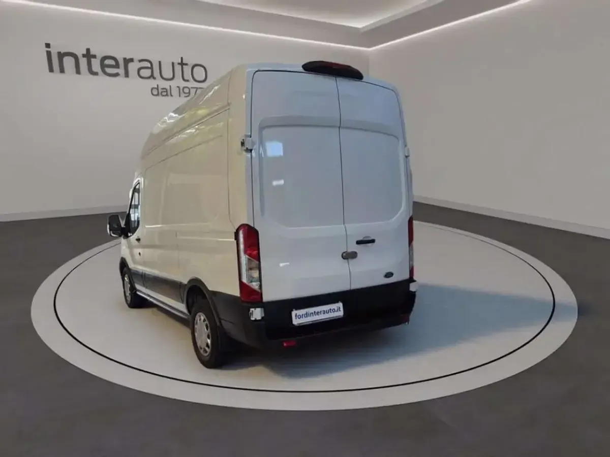 Usata Ford Transit Trend 131 CV (96 kW) 2019 Bianco Furgone
