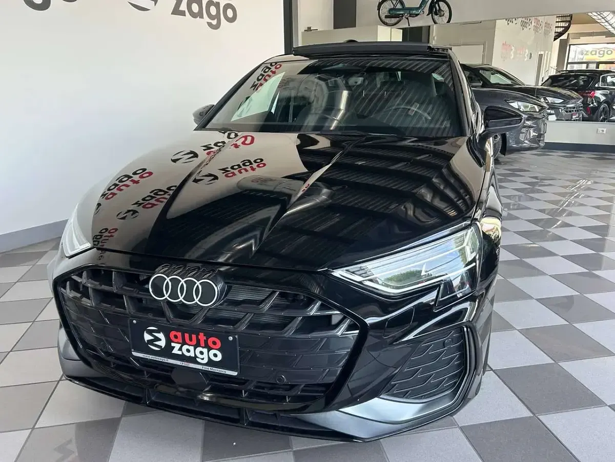 Usata Audi A3 Ambiente 150 CV (110 kW) 2025 Nero mythos Berlina