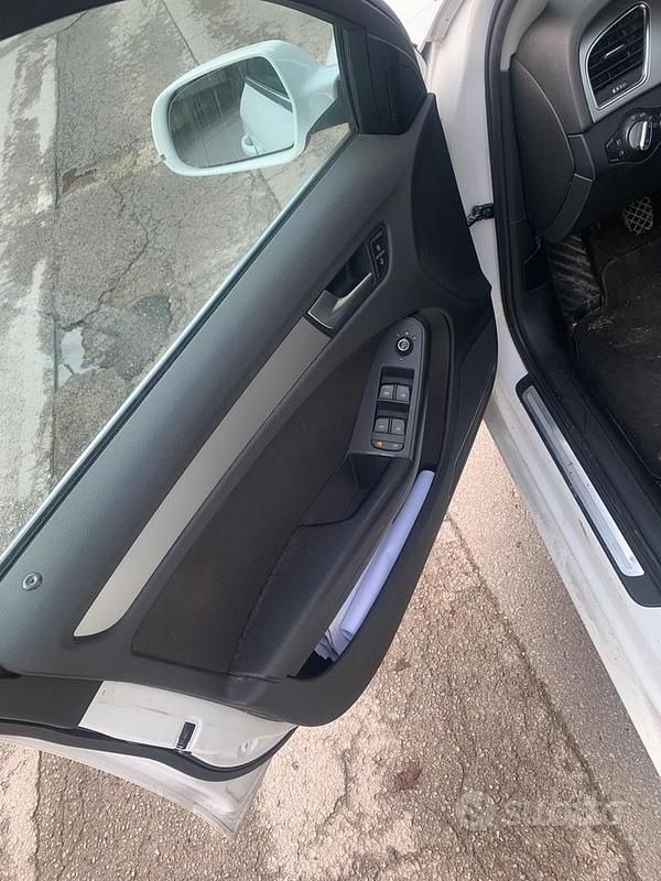 Usata Audi A4 2011 Bianco Station wagon