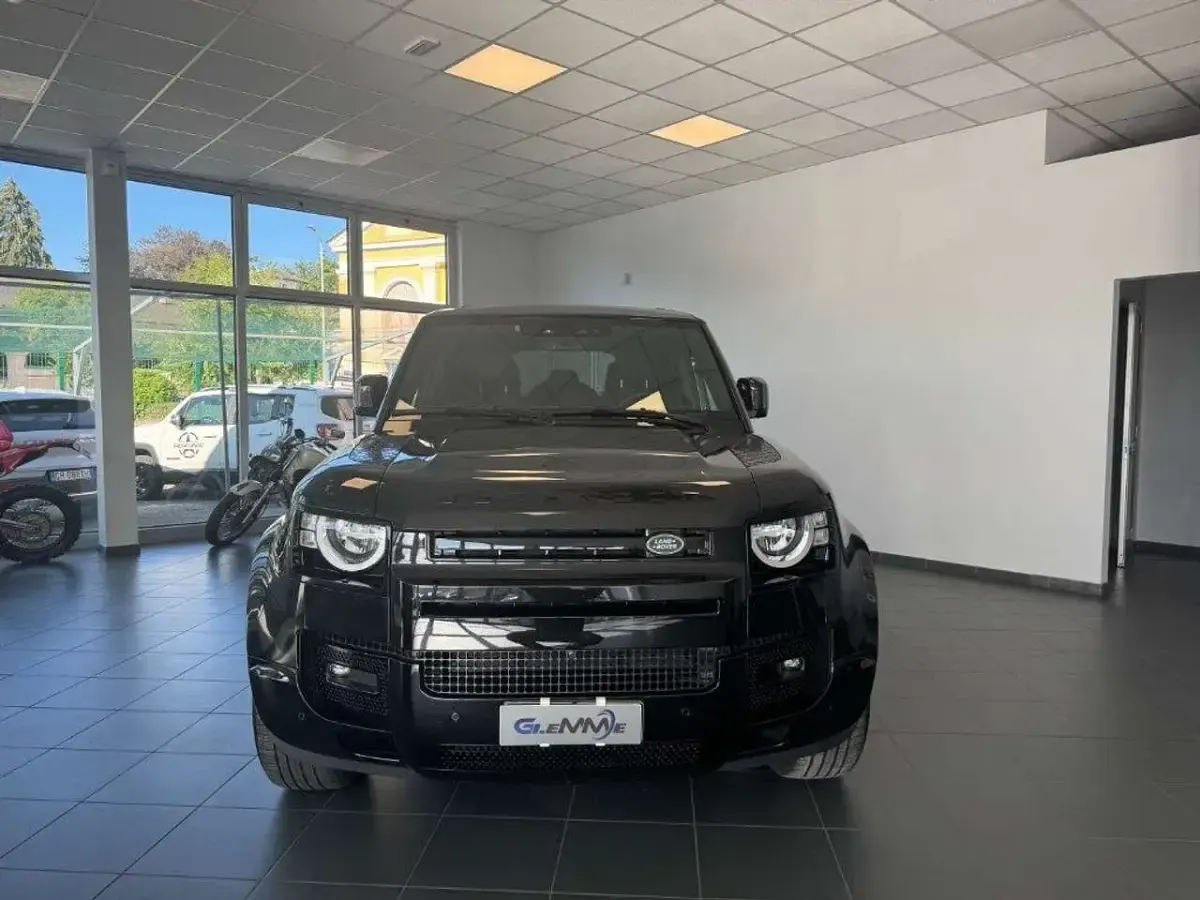 Usata Land Rover Defender S 300 CV (220 kW) 2024 Nero SUV