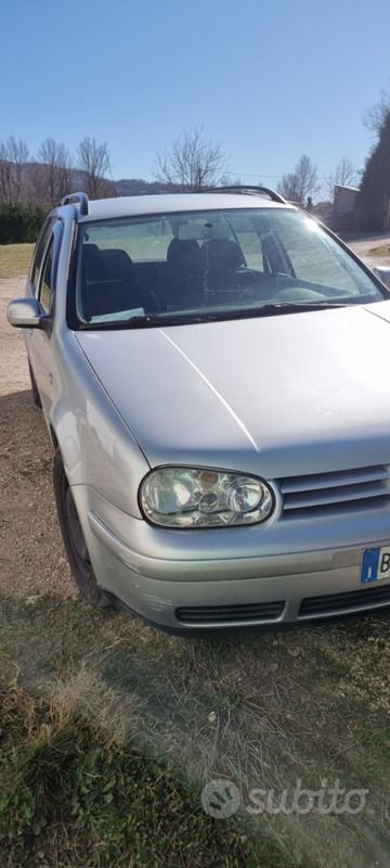 Usata VW Golf IV 116 CV (85 kW) 2000 Grigio Station wagon