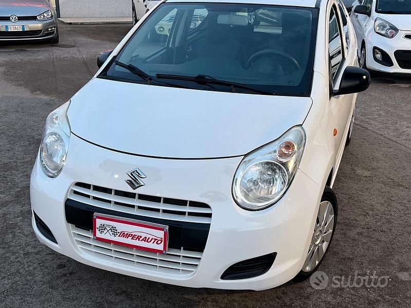 Usata Suzuki Alto GLX 68 CV (50 kW) 2013 Bianco Utilitaria
