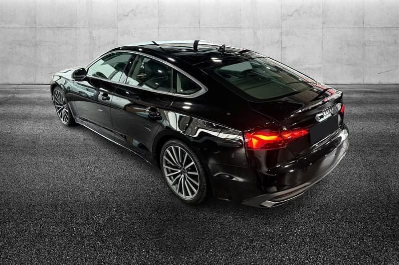 Gebraucht Audi A5 Comfort 163 PS (119 kW) 2022 Schwarz Coupé