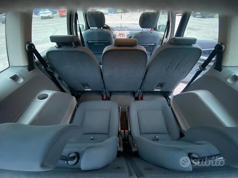 Usata Ford S-MAX S 140 CV (102 kW) 2006 Grigio Monovolume